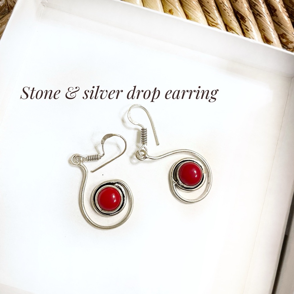 Silver and red stone drop earring